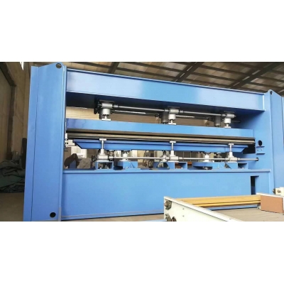 土工布生產(chǎn)線